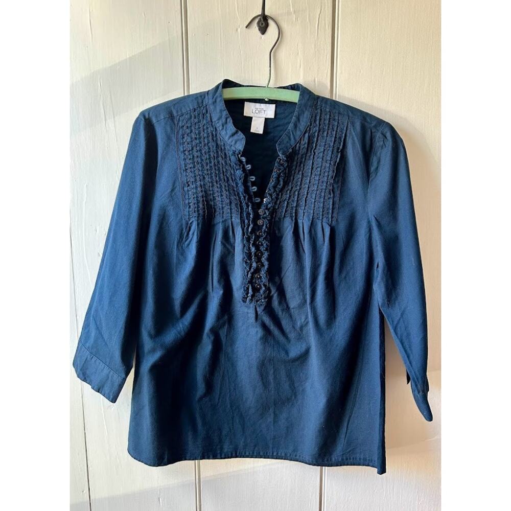 Ann Taylor Loft top size small navy blue peasant shirt 3/4 sleeve